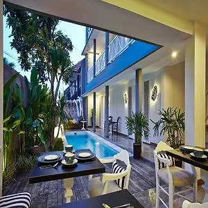 Summerhome Seminyak 3*, Seminyak (Bali)
